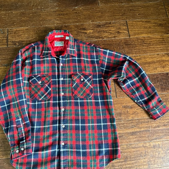 Outdoor exchange, true vintage, extra large flannel, long sleeve shirt. - Picture 5 of 5